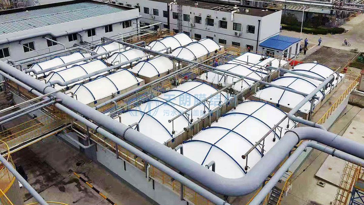 天津利安隆生化池钢架反吊膜密封加盖项目