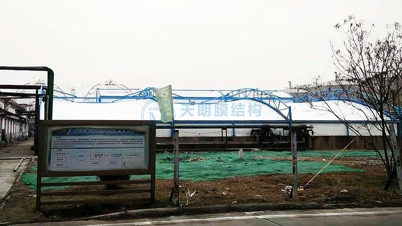 龙宇煤化工污水池加盖