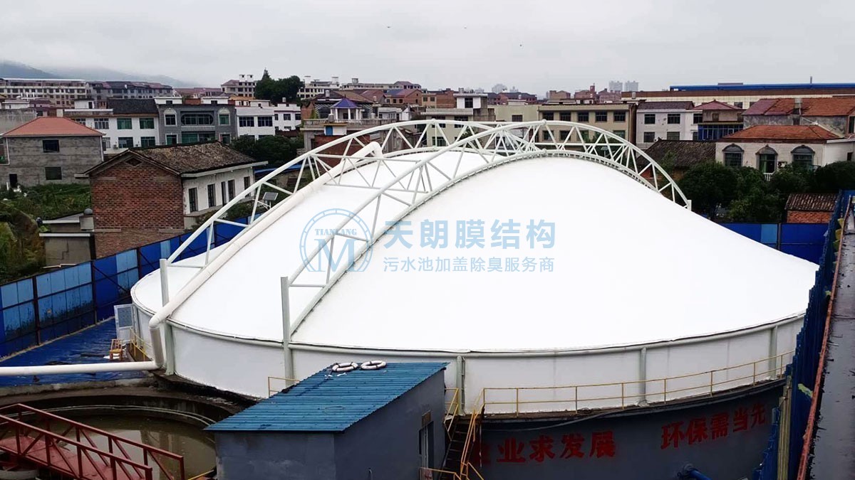 际华